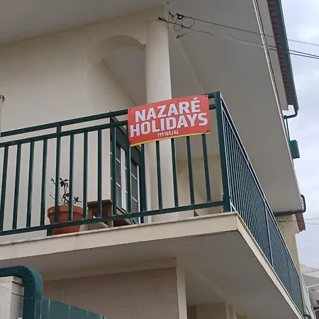 Проживание в семье Holidays